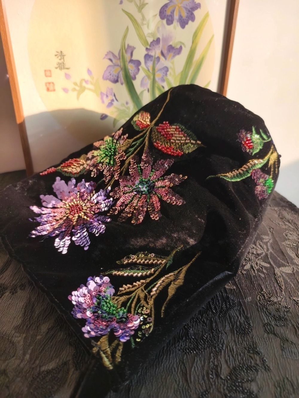 Exquisite Handmade Embroidered Beaded Black Velvet Floral Bucket Evening Bag - Picture 4 of 5